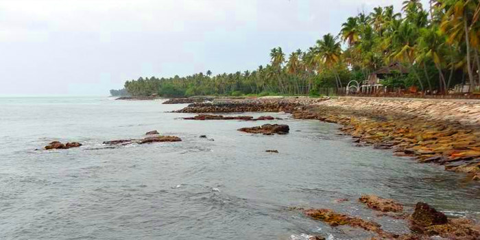 Thirumullavaram Beach