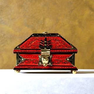 Nettur Petti | Handpainted Ornament Box | Kerala Handicrafts | Red
