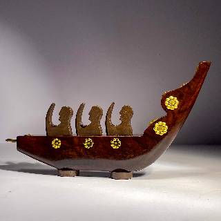 Wooden Chundan Vallam | Traditional Rower Boat Miniature | Snake Boat With Rower