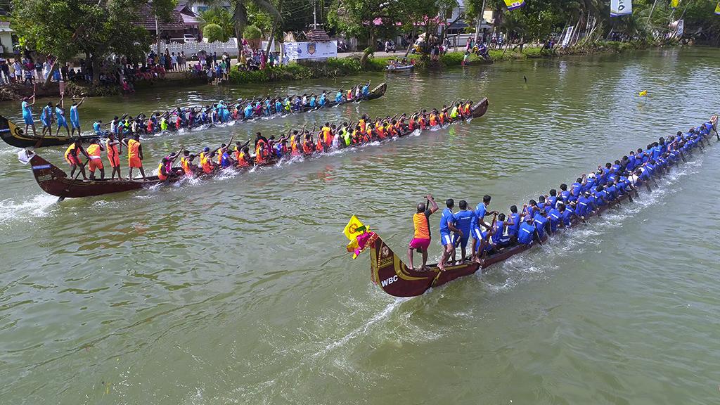 Thazhathangadi Boat Race