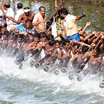 Kandassamkadavu Boat Race