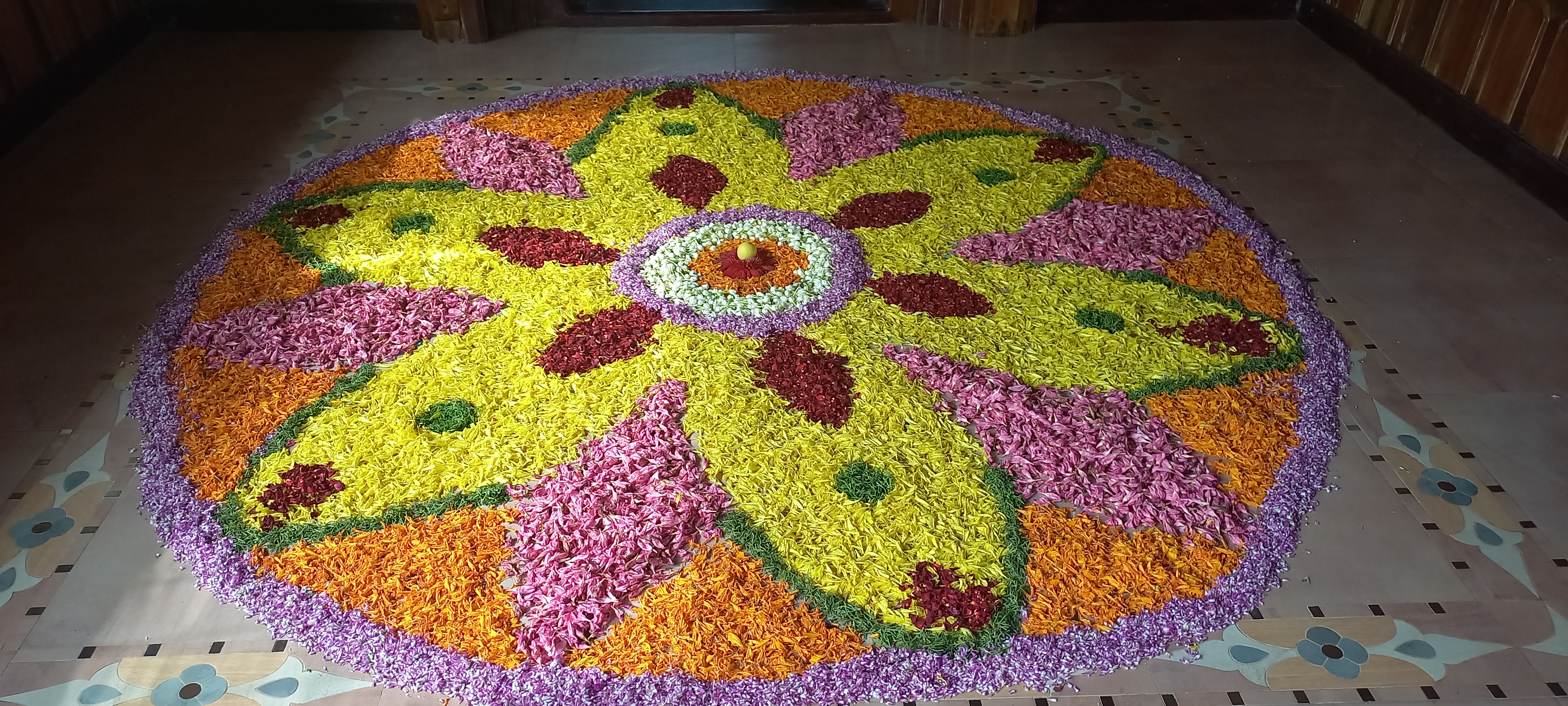 Pookkalam Photo