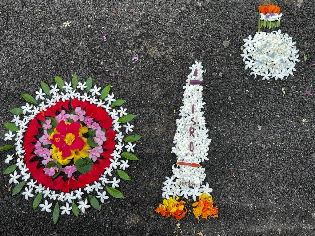 Pookkalam Photo
