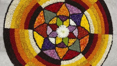 Pookkalam